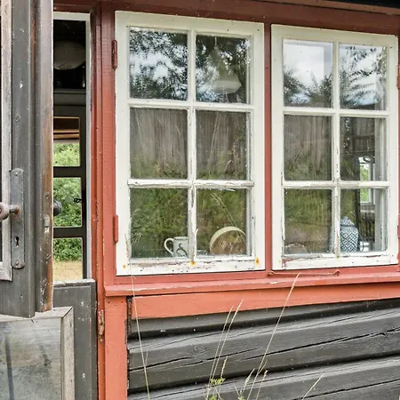 Rustic Cosiness In Norwegian Log With View Semesterbostad