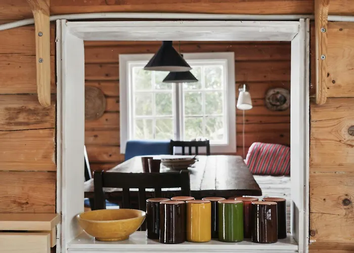 Rustic Cosiness In Norwegian Log With View Semesterbostad